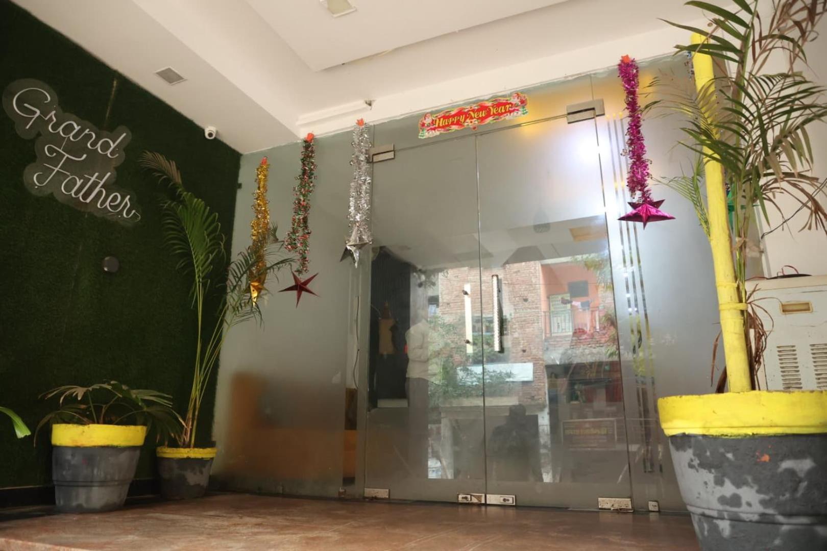 Hotel Grand Father Agra  Esterno foto